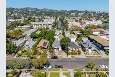 4541 Russell Avenue, Los Angeles, CA 90027 - Photo 3
