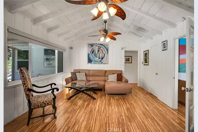 6843 Chisholm, Van Nuys, CA 91406 - Photo 13