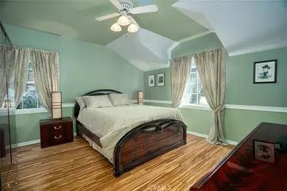 6843 Chisholm, Van Nuys, CA 91406 - Photo 3