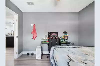 22825 Fir Court, Saugus, CA 91390 - Photo 17