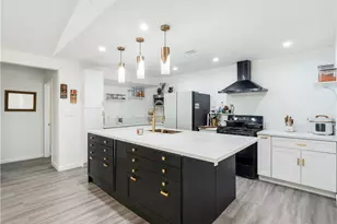 22825 Fir Ct, Saugus, CA 91390 - Photo 9
