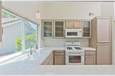 23917 Bennington, Valencia, CA 91354 - Photo 7