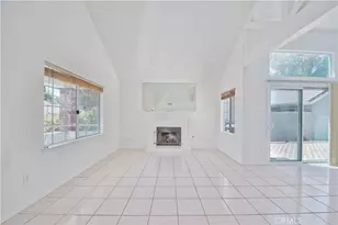 23917 Bennington, Valencia, CA 91354 - Photo 3