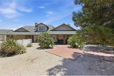 41050 13th Street, Palmdale, CA 93551 - Photo 3