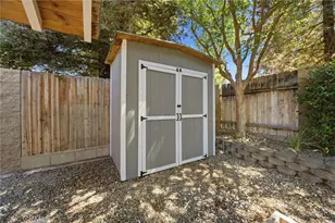 8706 Dalby Ct, Bakersfield, CA 93313 - Photo 57