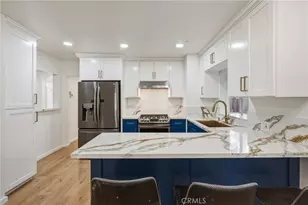 7015 Amigo, Reseda, CA 91335 - Photo 13