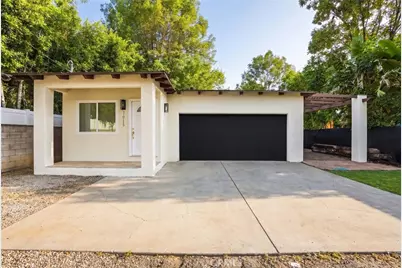 7015 Amigo, Reseda, CA 91335 - Photo 3