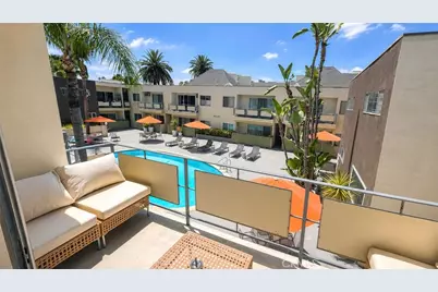 1233 N Laurel #211, West Hollywood, CA 90046 - Photo 3