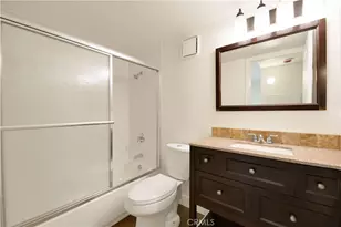 21203 Trumpet Dr, Newhall, CA 91321 - Photo 23