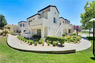 21203 Trumpet Dr, Newhall, CA 91321 - Photo 1