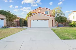 7252 Pecan Ave, Moorpark, CA 93021 - Photo 1