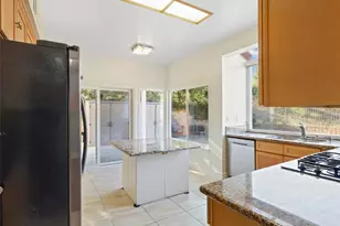 7252 Pecan Ave, Moorpark, CA 93021 - Photo 9