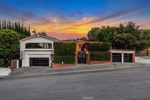 21520 Arcos, Woodland Hills, CA 91364 - Photo 3