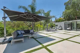 21520 Arcos, Woodland Hills, CA 91364 - Photo 15