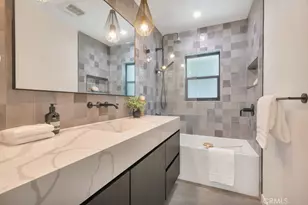 21520 Arcos, Woodland Hills, CA 91364 - Photo 23
