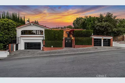 21520 Arcos, Woodland Hills, CA 91364 - Photo 1