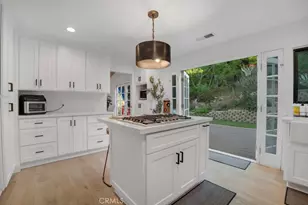 23680 Summit, Calabasas, CA 91302 - Photo 11