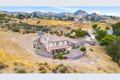 13675 Davenport, Agua Dulce, CA 91390 - Photo 39