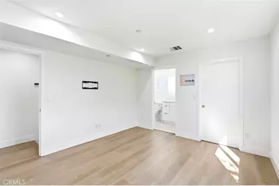 4453 Colfax Avenue, Studio City, CA 91602 - Photo 5