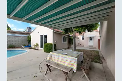 8043 Rhodes, North Hollywood, CA 91605 - Photo 39