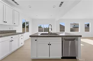 45318 Elm, Lancaster, CA 93534 - Photo 7