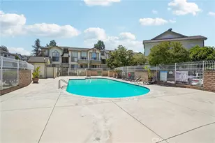 11150 Glenoaks Blvd, Pacoima, CA 91331 - Photo 37