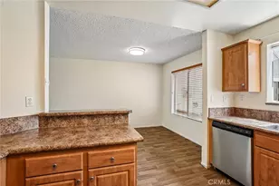 11150 Glenoaks Blvd, Pacoima, CA 91331 - Photo 13