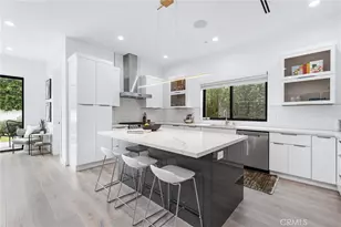 17336 Collins St, Encino, CA 91316 - Photo 11