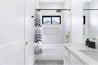 17336 Collins Street, Encino, CA 91316 - Photo 23