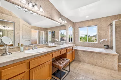 34901 Sweetwater Drive, Agua Dulce, CA 91390 - Photo 29