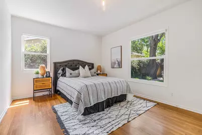 13032 Hesby, Sherman Oaks, CA 91423 - Photo 21