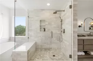 22915 Raintree Ln, Saugus, CA 91390 - Photo 25