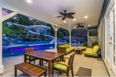 24806 Rosepark Court, Newhall, CA 91321 - Photo 45