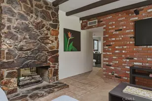 14451 Greenleaf St, Sherman Oaks, CA 91423 - Photo 27