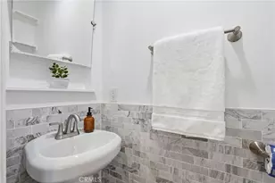 23800 Tiara, Woodland Hills, CA 91367 - Photo 25