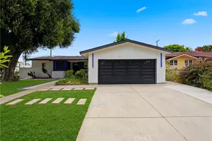 23800 Tiara, Woodland Hills, CA 91367 - Photo 3