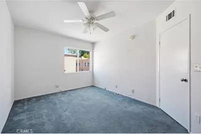 25238 Steinbeck Avenue #E, Stevenson Ranch, CA 91381 - Photo 11