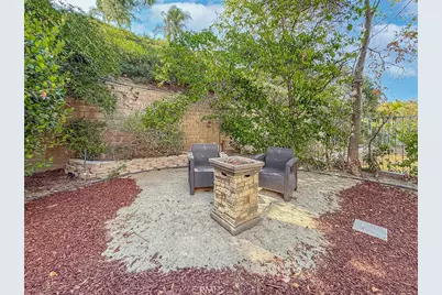 7507 Carmenita Lane, West Hills, CA 91304 - Photo 41