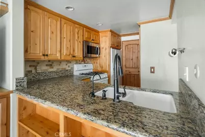 5249 Colodny #8, Agoura Hills, CA 91301 - Photo 17