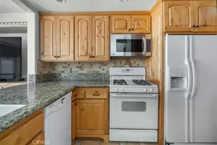 5249 Colodny, Agoura Hills, CA 91301 - Photo 15
