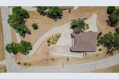 29801 Greenwater Drive, Tehachapi, CA 93561 - Photo 3