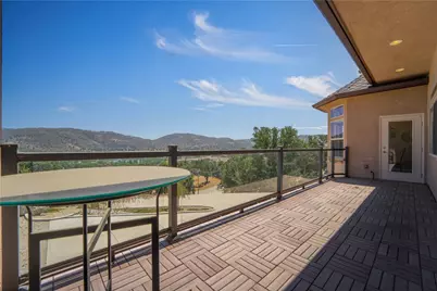29801 Greenwater Drive, Tehachapi, CA 93561 - Photo 7