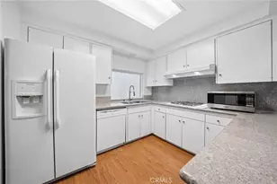19311 Oak Crossing Rd, Newhall, CA 91321 - Photo 5