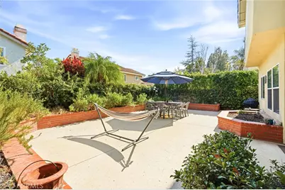 12456 Alderglen Street, Moorpark, CA 93021 - Photo 23