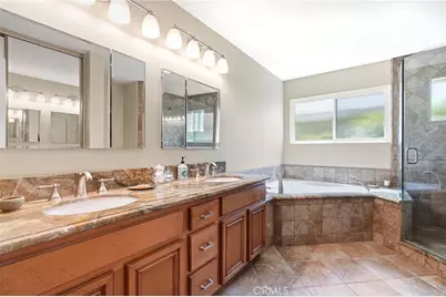 12456 Alderglen Street, Moorpark, CA 93021 - Photo 15