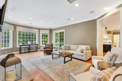 10955 Winnetka Avenue, Chatsworth, CA 91311 - Photo 9