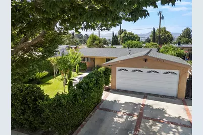19012 Drycliff, Canyon Country, CA 91351 - Photo 27