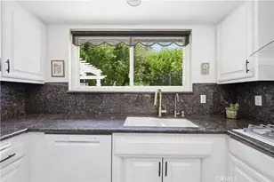 6600 Whitaker, Lake Balboa, CA 91406 - Photo 17
