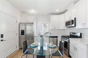 1364 S Ridgeley, Los Angeles, CA 90019 - Photo 21
