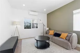 1364 S Ridgeley, Los Angeles, CA 90019 - Photo 17